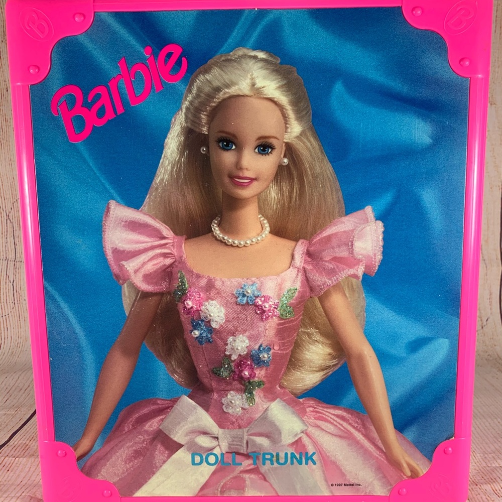 Vintage 1990s Barbie Doll trunk carrying case